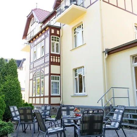 Am Haus 2 3 4* Ostseebad Kühlungsborn