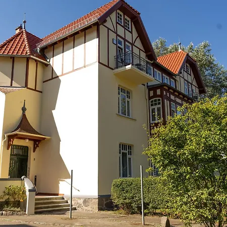 Apartment Am Haus 2 3
